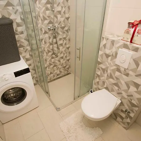 Maria * Μακάρσκα