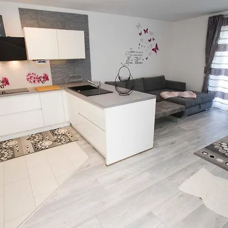 Maria Apartment